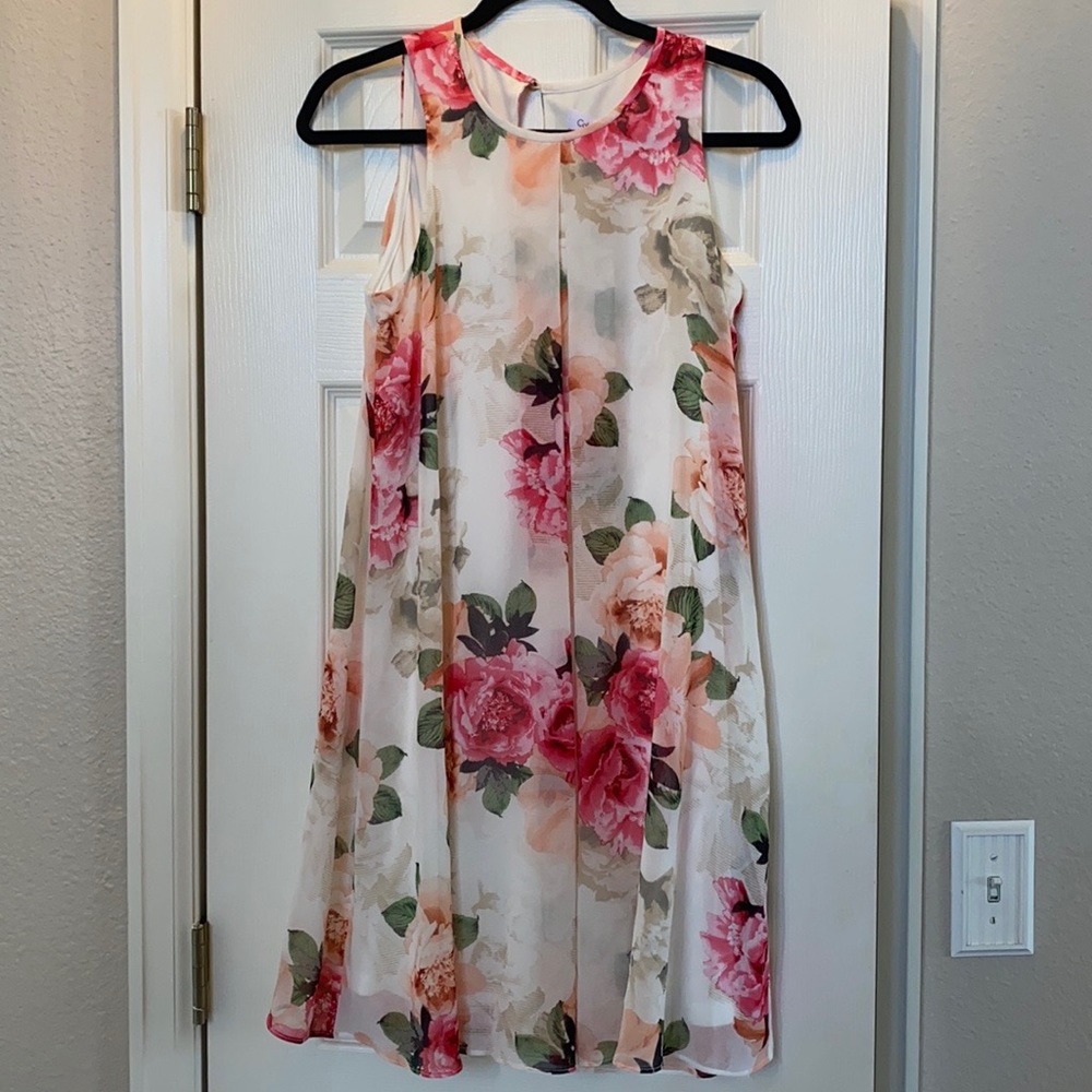 Calvin Klein size 6 floral dress, new with tags